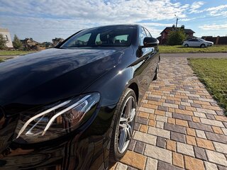 2020 Mercedes-Benz E-Класс 200 V (W213, S213, C238), чёрный, 4400000 рублей, вид 5