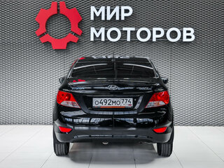 2014 Hyundai Solaris I, чёрный, 850000 рублей, вид 5