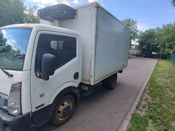 2014 Nissan Cabstar, белый, 900000 рублей - вид 1