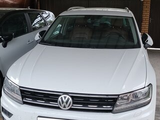 2018 Volkswagen Tiguan II, белый, 2400000 рублей, вид 3