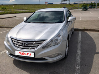 2011 Hyundai Sonata VI (YF), серебристый, 890000 рублей, вид 4