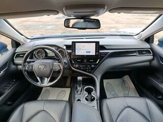 2021 Toyota Camry VIII (XV70) Рестайлинг, чёрный, 2434700 рублей, вид 5