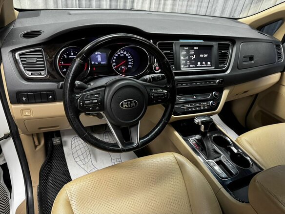 2018 Kia Carnival III, белый - вид 24