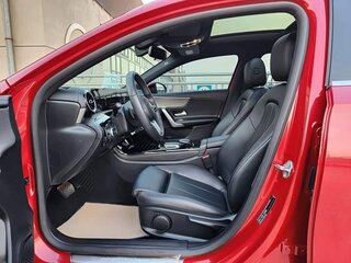 2023 Mercedes-Benz A-Класс 180 Long IV (W177) Рестайлинг, красный, 1750000 рублей, вид 3