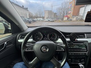 2013 Skoda Superb DSG II Рестайлинг, чёрный, 950000 рублей, вид 5