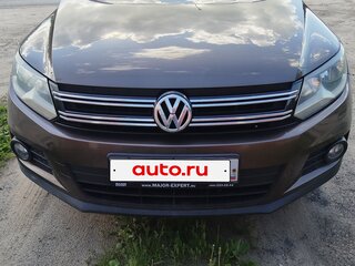 2014 Volkswagen Tiguan I Рестайлинг, коричневый, 1350000 рублей, вид 1