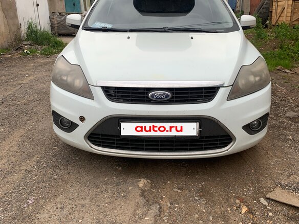 2008 Ford Focus II Рестайлинг, белый, 419000 рублей