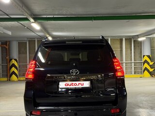 2021 Toyota Land Cruiser Prado 150 Series Рестайлинг 3, чёрный, 6550000 рублей, вид 3