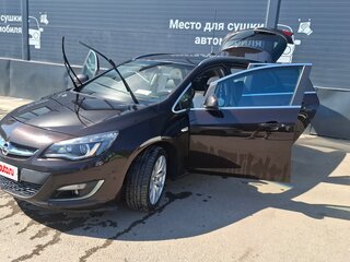 2015 Opel Astra J Рестайлинг, коричневый, 750000 рублей, вид 4