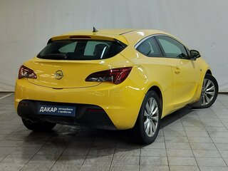 2012 Opel Astra GTC J Рестайлинг, жёлтый, 450000 рублей, вид 4