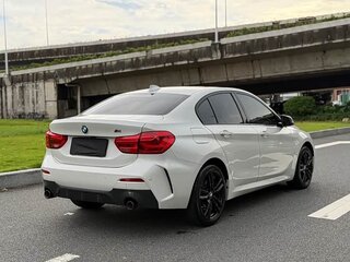 2022 BMW 1 серии 120i III (F52) Рестайлинг, белый, 1540000 рублей, вид 4