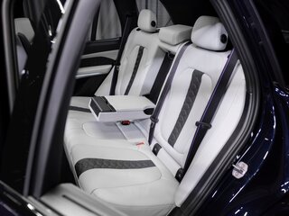 2026 BMW X5 M Competition III (F95) Рестайлинг, чёрный, 28783200 рублей, вид 4