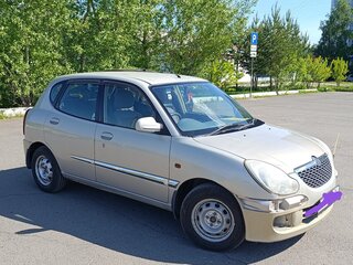 2002 Toyota Duet, серый, 250000 рублей, вид 2