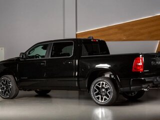 2026 Ram 1500 Crew Cab V Рестайлинг, чёрный, 8498000 рублей, вид 2