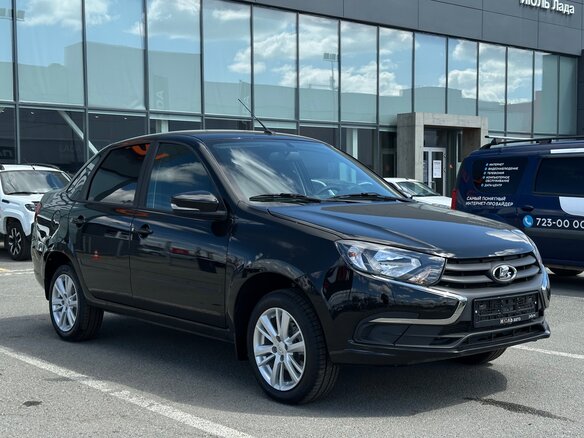 2026 Lada (ВАЗ) Granta I Рестайлинг, чёрный - вид 2