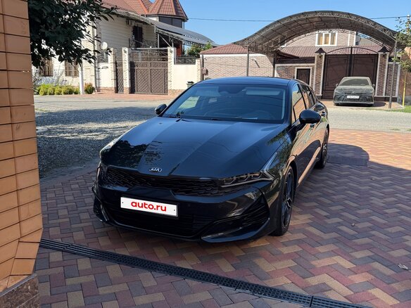 2021 Kia K5 III, серый, 2980000 рублей - вид 1