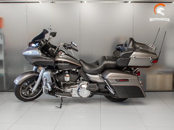 2015 Harley-Davidson Road Glide, серебристый, 1367307 рублей - вид 3