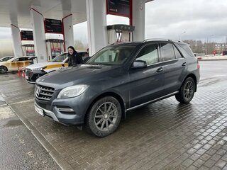 2015 Mercedes-Benz M-Класс 350 CDI III (W166), серый, 2340000 рублей, вид 1