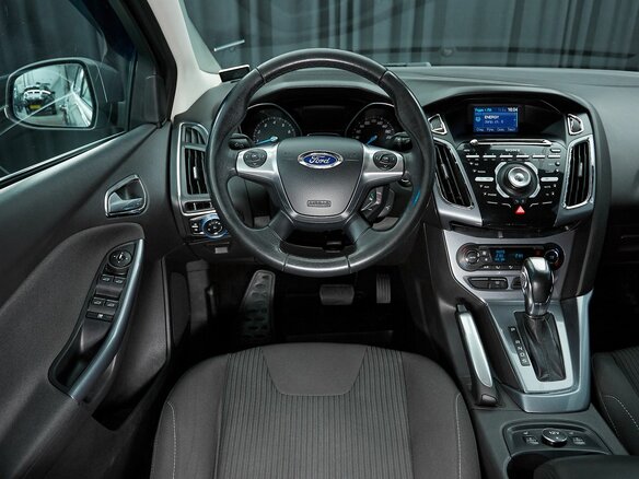 2011 Ford Focus III, коричневый, 937000 рублей - вид 8