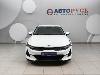 2021 Kia K5 III, белый, 2099000 рублей, вид 3