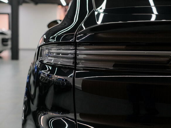 2025 Porsche Cayenne GTS Coupé III Рестайлинг, чёрный, 25690000 рублей - вид 8