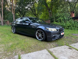2011 BMW 5 серии 550i xDrive VI (F10/F11/F07), серый, 3160000 рублей, вид 1