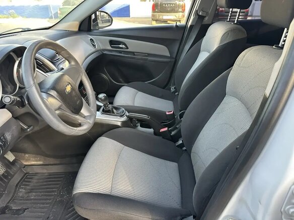 2014 Chevrolet Cruze I Рестайлинг, белый, 730000 рублей - вид 15