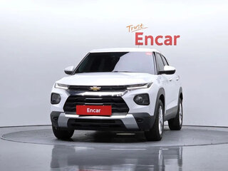 2020 Chevrolet TrailBlazer III, чёрный, 1550000 рублей, вид 3