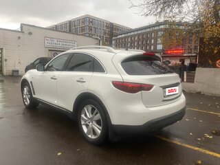 2012 Infiniti FX30d II (S51) Рестайлинг, белый, 1350000 рублей, вид 3