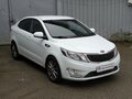 2014 Kia Rio 5-speed III, белый, 699000 рублей - вид 2