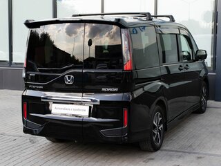 2017 Honda Stepwgn Spada V Рестайлинг, чёрный, 2275000 рублей, вид 5