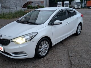 2013 Kia Cerato III, белый, 850000 рублей, вид 1
