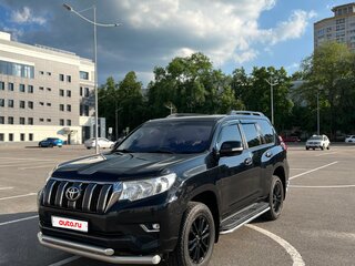 2017 Toyota Land Cruiser Prado 150 Series Рестайлинг 2, чёрный, 3750000 рублей, вид 1