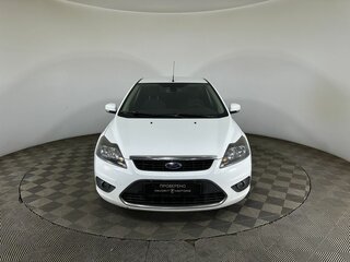 2010 Ford Focus II Рестайлинг, белый, 560000 рублей, вид 2