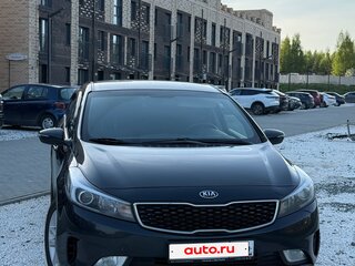 2017 Kia Cerato III Рестайлинг (Classic), синий, 1300000 рублей, вид 2