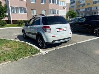 2013 Suzuki SX4 I (Classic) Рестайлинг, белый, 835000 рублей, вид 4