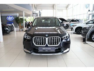 2025 BMW X1 Long 25Li xDrive III (U11/U12), чёрный, 6040000 рублей, вид 2
