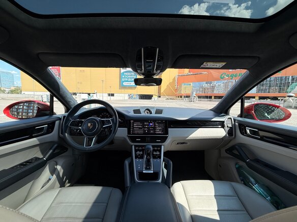2021 Porsche Cayenne Coupé III, красный, 7987654 рублей - вид 10