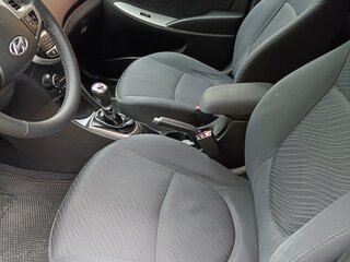 2014 Hyundai Solaris I Рестайлинг, серый, 755000 рублей, вид 5
