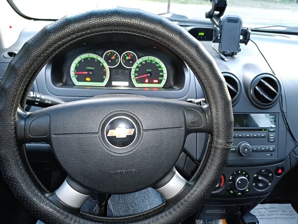 2008 Chevrolet Aveo I Рестайлинг, красный, 250000 рублей - вид 10