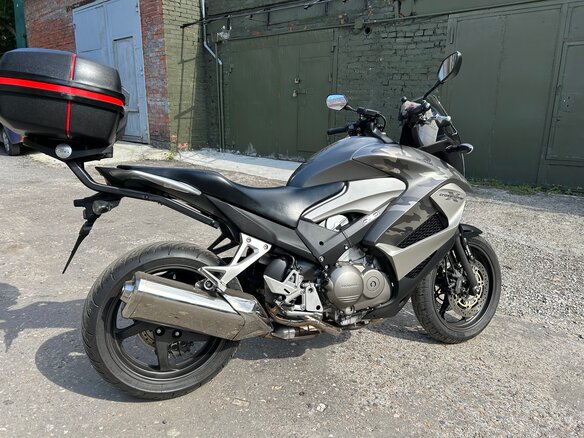 2013 Honda VFR 800X (Crossrunner), серый, 695000 рублей - вид 15