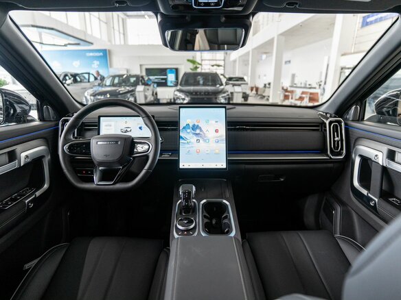 2026 Jaecoo J7 I Рестайлинг, чёрный, 3259000 рублей - вид 13