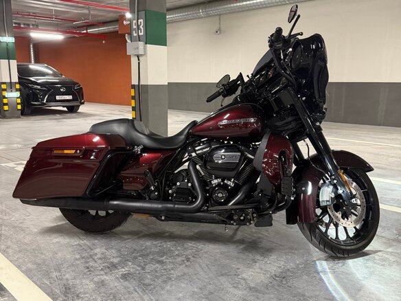 2018 Harley-Davidson Street Glide Special, красный, 1750000 рублей - вид 6
