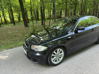 2008 BMW 1 серии 123d I (E81/E82/E87/E88) Рестайлинг, чёрный, 1690000 рублей, вид 4