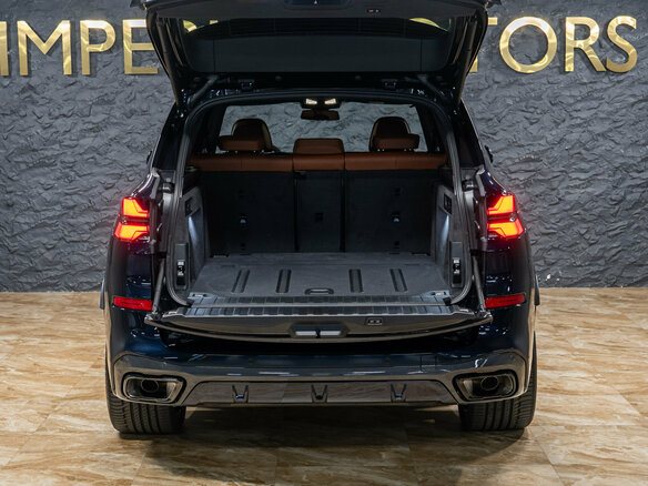 2026 BMW X5 40i IV (G05/G18) Рестайлинг, синий, 16690000 рублей - вид 7