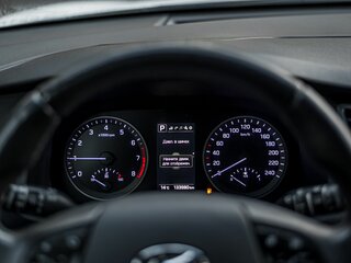 2018 Hyundai Tucson III, белый, 1690000 рублей, вид 5