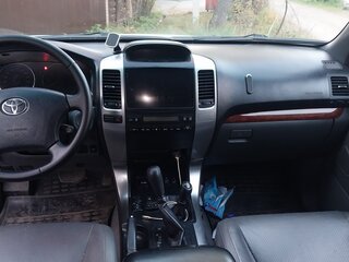 2004 Toyota Land Cruiser Prado 4-speed 120 Series, серебристый, 1650000 рублей, вид 4