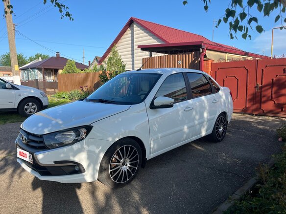 2019 Lada (ВАЗ) Granta I Рестайлинг, белый, 705000 рублей