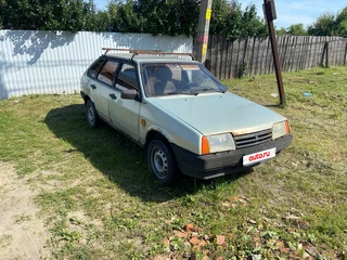 2002 Lada (ВАЗ) 21093i, серебристый, 55000 рублей, вид 3