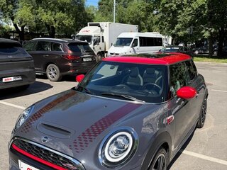 2020 Mini Hatch JCW III (F55/F56) Рестайлинг, серый, 3400000 рублей, вид 2